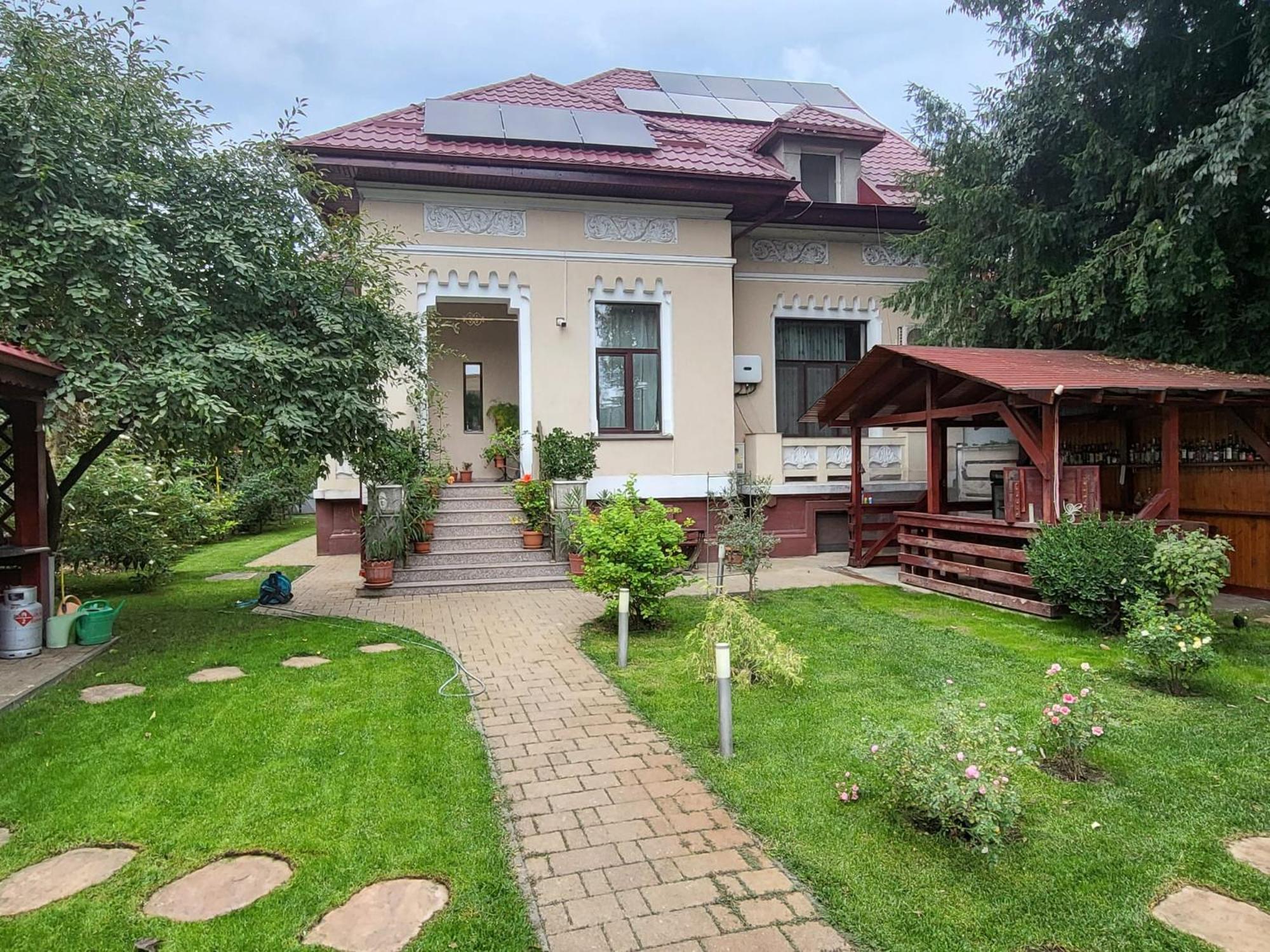 Muse Residence Downtown Букурещ Екстериор снимка