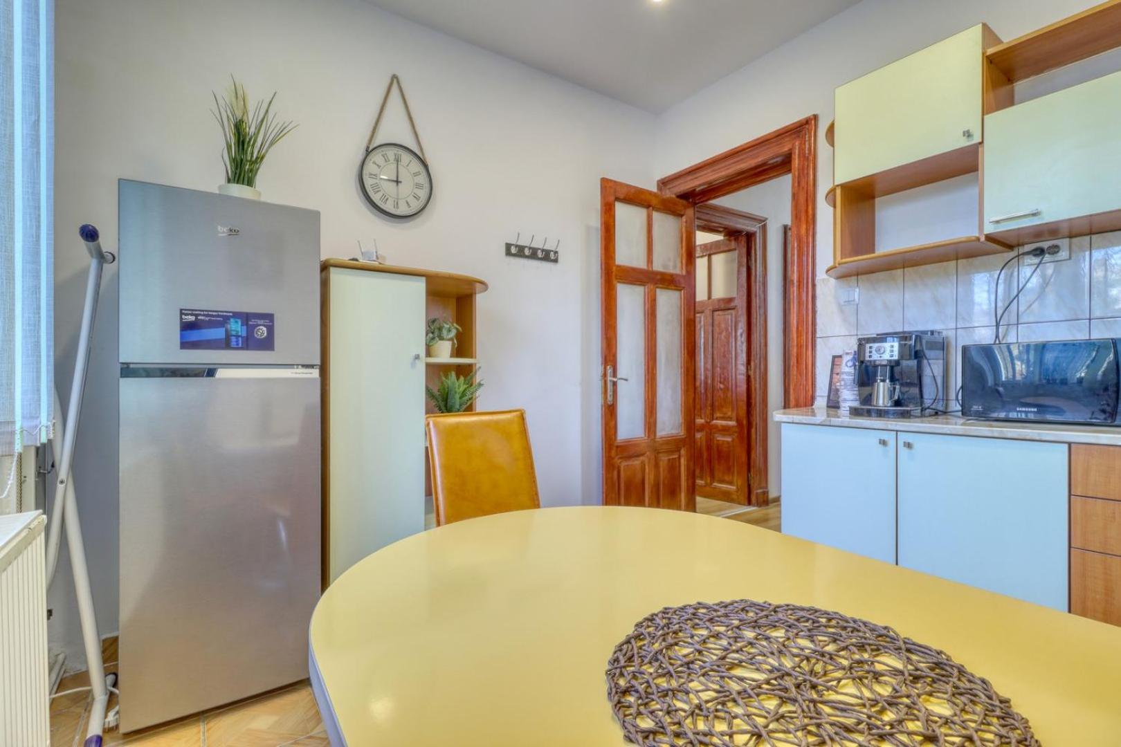 Muse Residence Downtown Букурещ Екстериор снимка